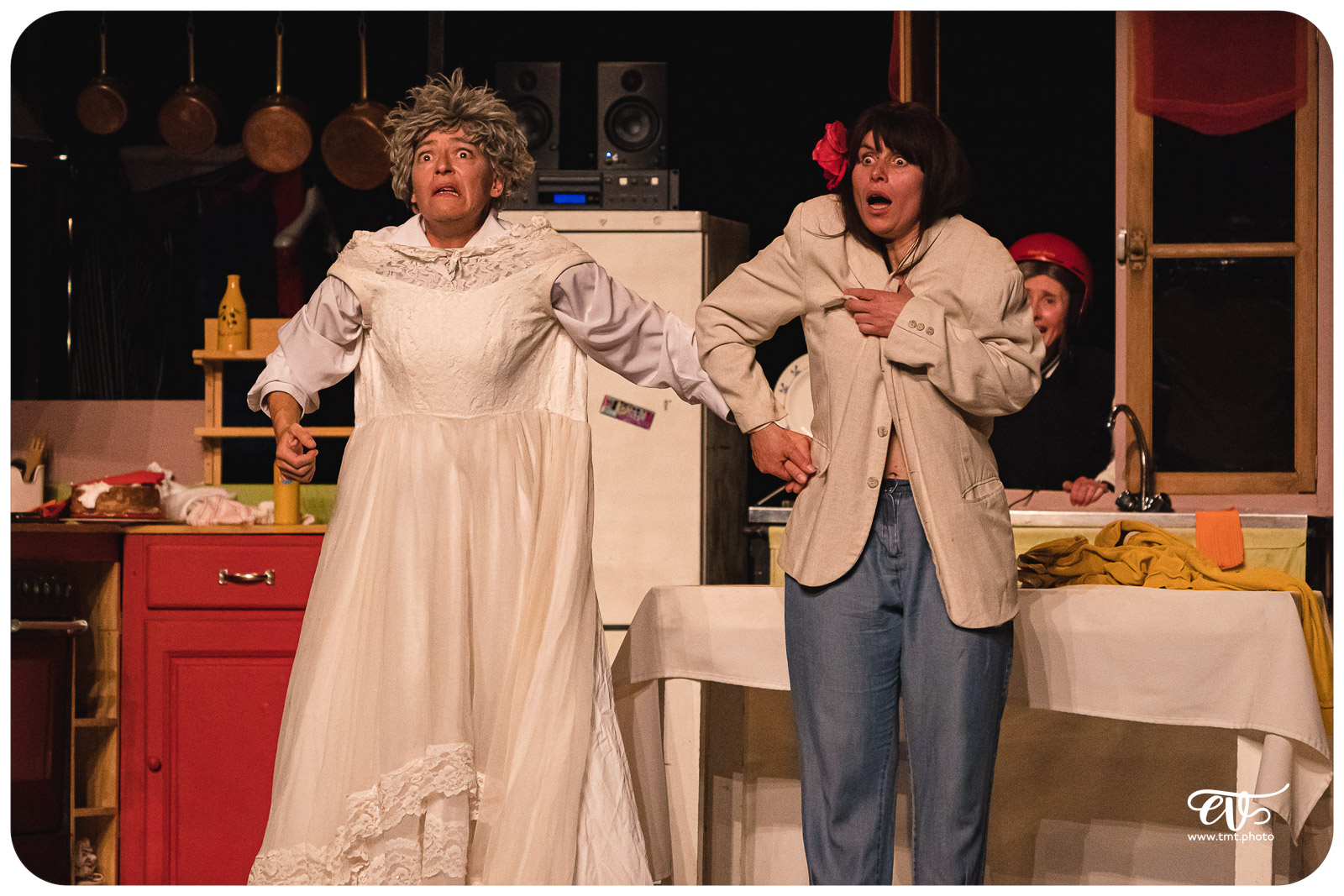 LES FEMMES SAVANTES (CIE DU DETOUR)